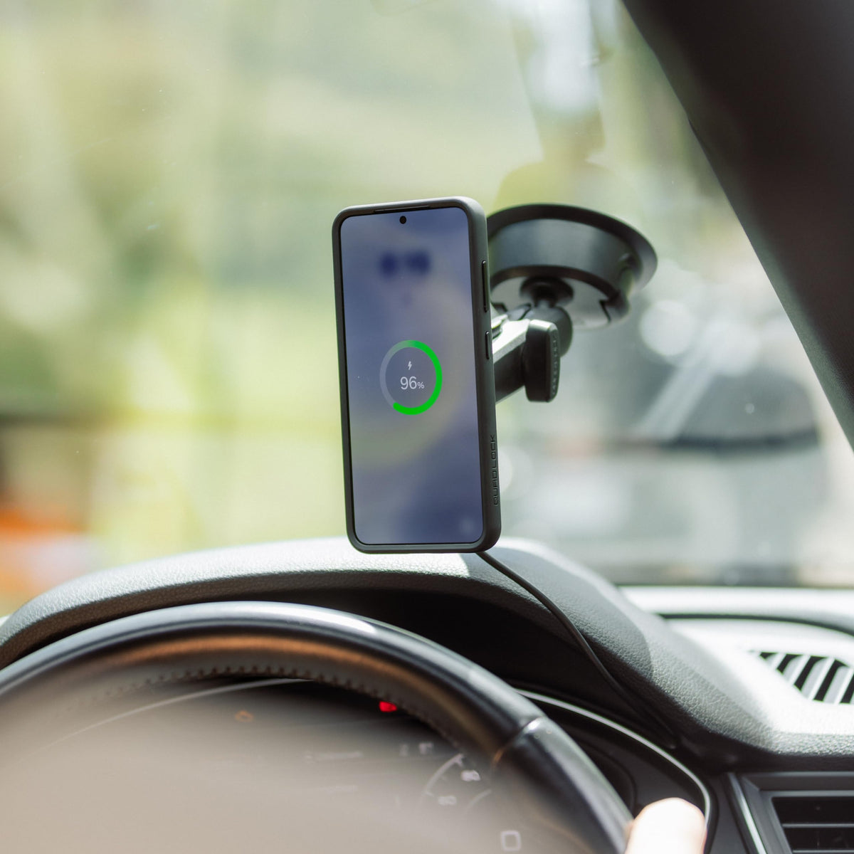 Heavy-Duty Magnetic Car Phone Mount With Charging