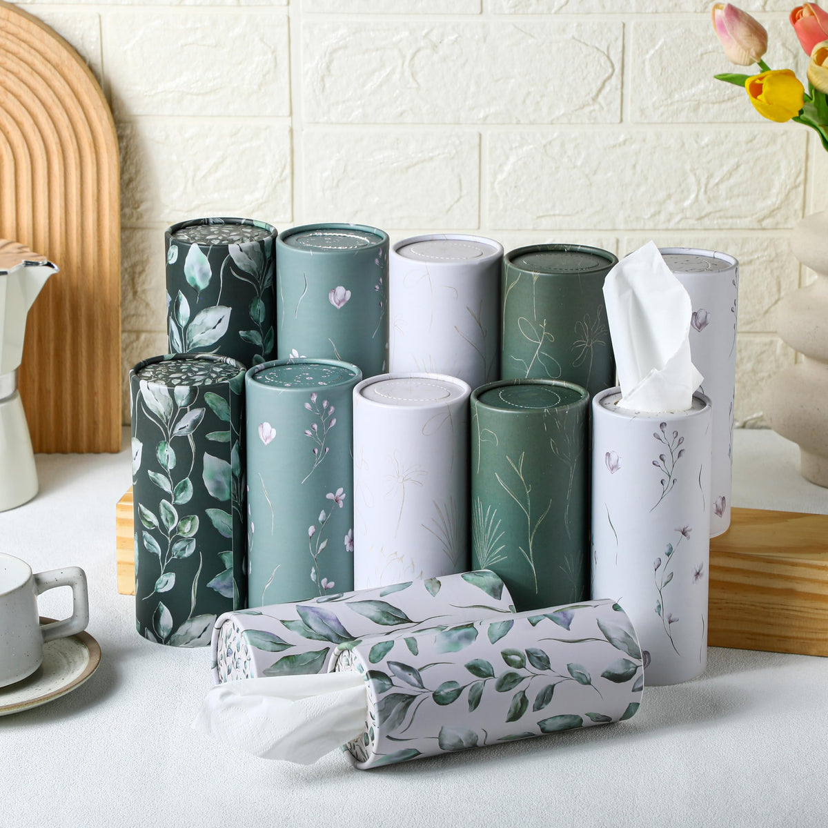 Layhit 12 Pcs Car Tissues Holder Round Facial Tissues Boxes